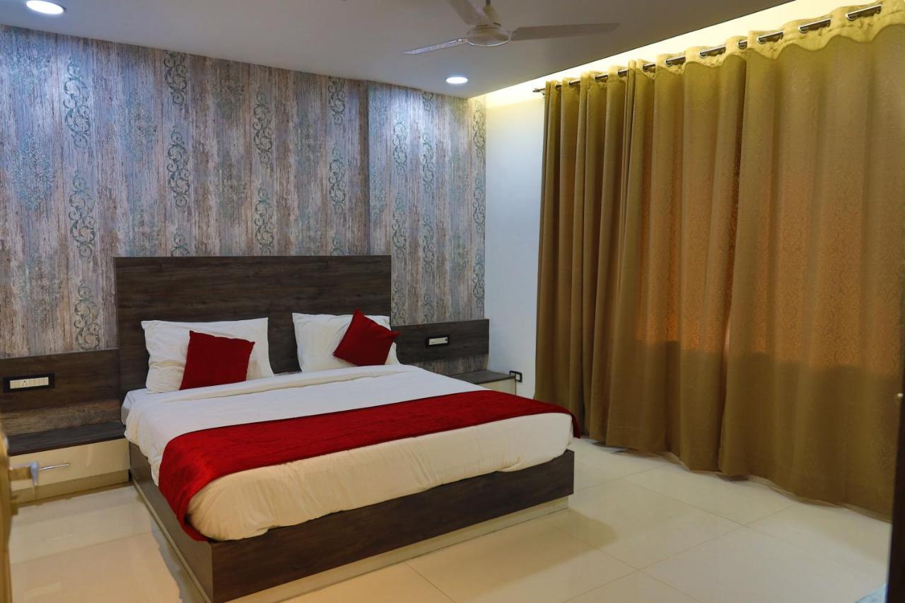 Hotel Golden Leaf Mohali Luaran gambar